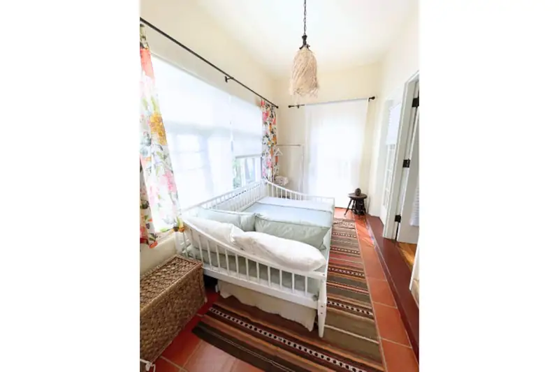 Bedroom #2 / Full bed