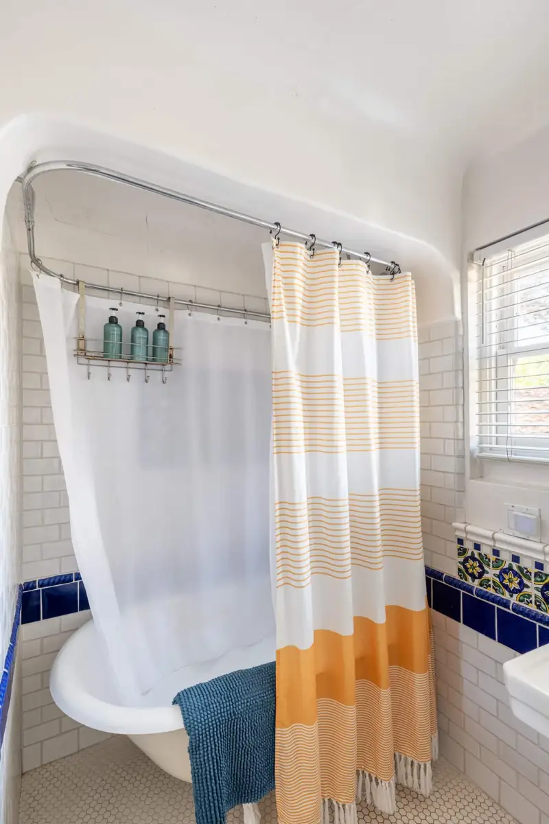 Full bathroom